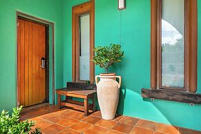 Kenting Fairyland & Farm Guest House