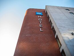 ibis budget Belfast City Centre