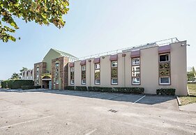 B&B HOTEL Annemasse Est