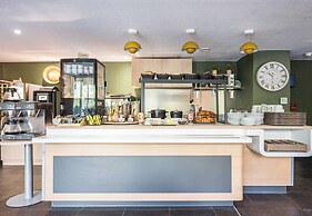 B&B HOTEL Annemasse Est