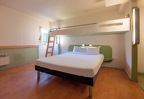 B&B HOTEL Annemasse Est
