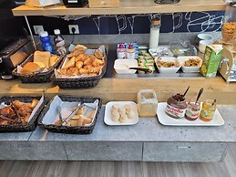 Premiere Classe Lyon Nord - Dardilly