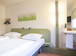 B&B HOTEL Rostock-Broderstorf