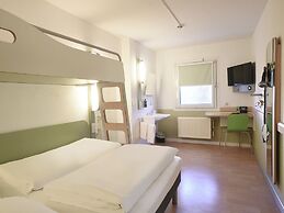 B&B HOTEL Berlin Genshagen-Nord