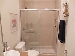 La Isla Condominiums by Cheap Getaway