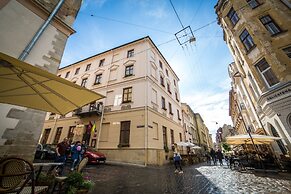 Optima Collection Medievale Lviv