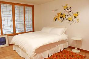 Hanso Presidential Suite Hanok Hotel