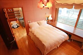 Hanso Presidential Suite Hanok Hotel