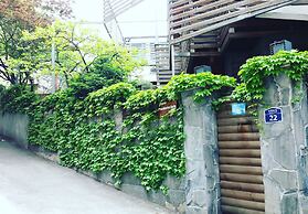 Hanso Presidential Suite Hanok Hotel