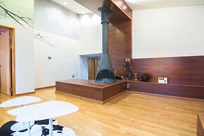 Hanso Presidential Suite Hanok Hotel