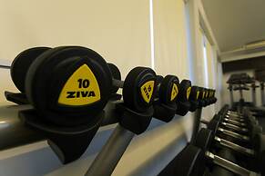 Clover Suites Royal Lake Yangon