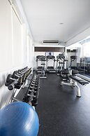 Clover Suites Royal Lake Yangon