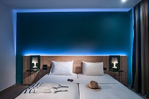 Infinity Blue Boutique Hotel and Spa - Adults Only