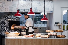 Infinity Blue Boutique Hotel and Spa - Adults Only