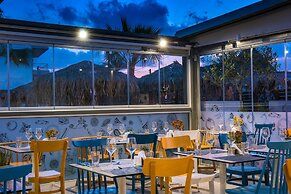 Infinity Blue Boutique Hotel and Spa - Adults Only