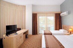 Alder Resort Hotel