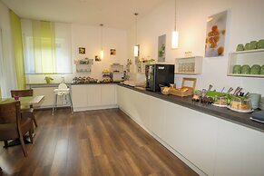 Bed and Breakfast Outlet Hotel