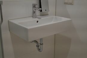 Bed and Breakfast Outlet Hotel