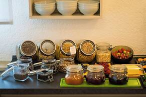 Bed and Breakfast Outlet Hotel