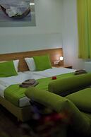 Bed and Breakfast Outlet Hotel