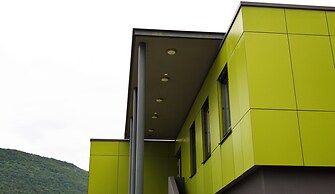 Bed and Breakfast Outlet Hotel