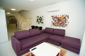 Bougainville Bay Serviced Apartments