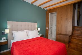 Bougainville Bay Hotel