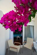 Bougainville Bay Hotel