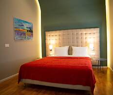 Bougainville Bay Hotel