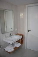 Bougainville Bay Hotel