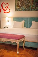 Bougainville Bay Hotel