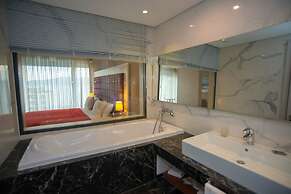 Bougainville Bay Hotel