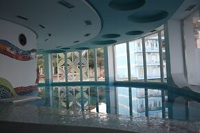 Bougainville Bay Hotel