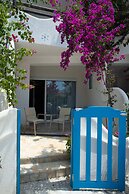 Bougainville Bay Hotel