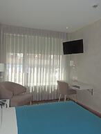 Bougainville Bay Hotel