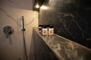 Bougainville Bay Hotel