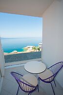 Bougainville Bay Hotel