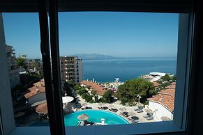 Bougainville Bay Hotel