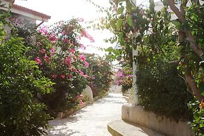 Bougainville Bay Hotel