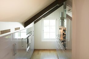 Lake Side Location Bellevue