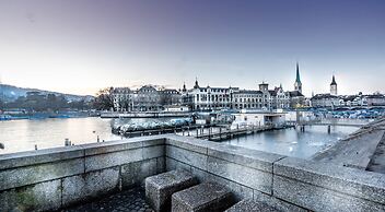 Lake Side Location Bellevue