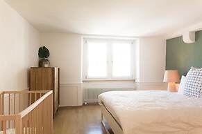 Lake Side Location Bellevue