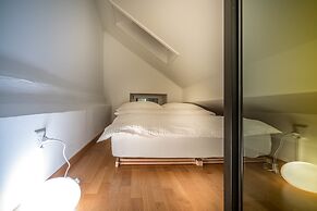 Lake Side Location Bellevue