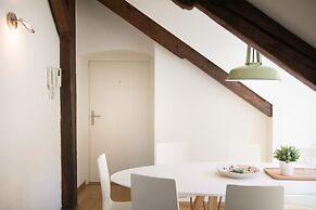 Lake Side Location Bellevue