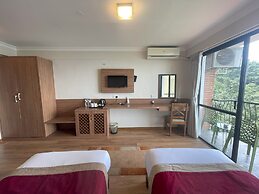 Hotel Himalayan Villa