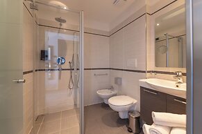 Hi Hotel - Wellness & Spa Adults Only