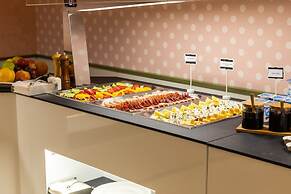 Ramada by Wyndham Slatina Parc