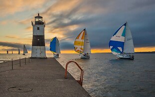 Courtyard by Marriott Erie Bayfront