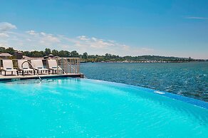 Courtyard by Marriott Erie Bayfront