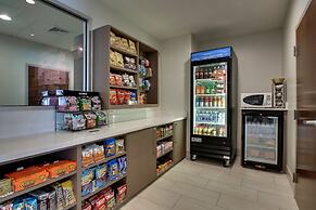 Holiday Inn Express & Suites Lancaster East - Strasburg by IHG